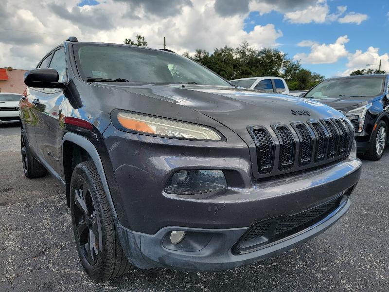 Jeep Cherokee 4-Door 2WD 2015 Jeep Cherokee 4-Door 2WD 2015