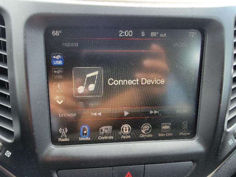 Jeep Cherokee 4-Door 2WD 2015 Jeep Cherokee 4-Door 2WD 2015