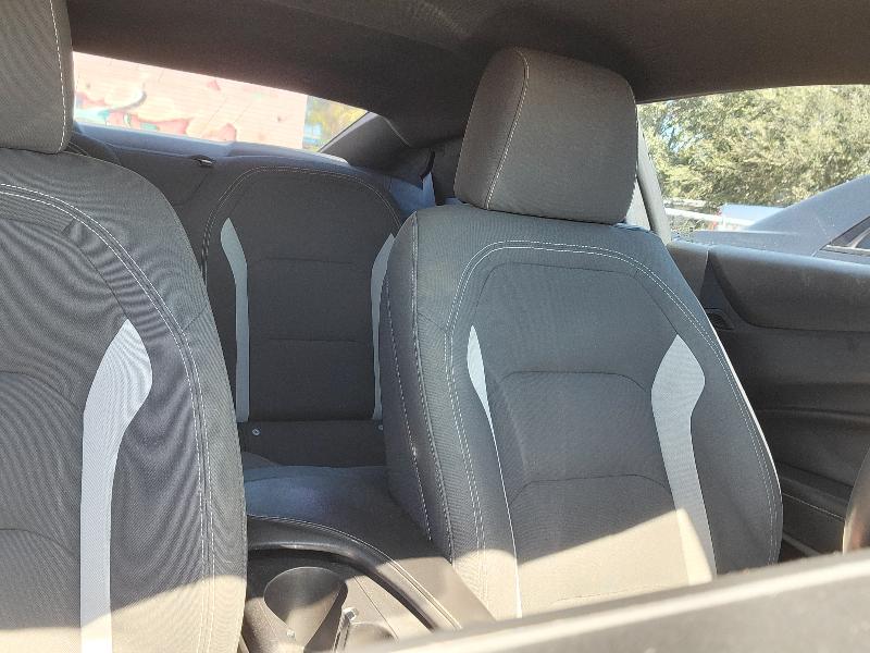 Chevrolet Camaro 1LT Coupe 2016 Chevrolet Camaro 1LT Coupe 2016