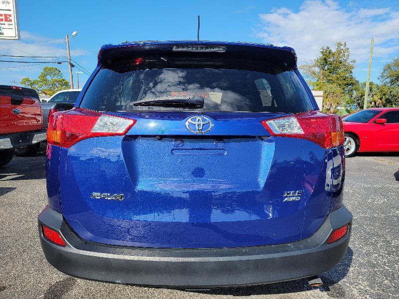 Toyota RAV4 XLE AWD 2015
