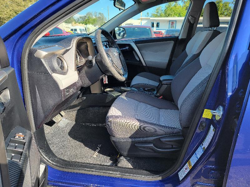 Toyota RAV4 XLE AWD 2015