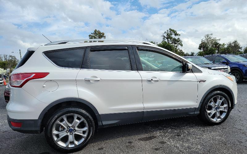 Ford Escape Titanium FWD 2016
