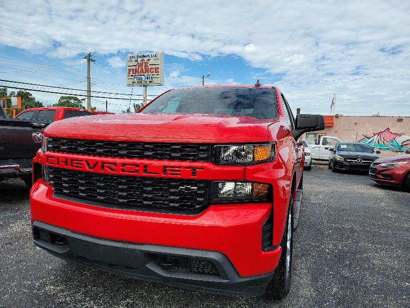 Chevrolet Silverado 1500 Limited Custom Crew Cab Short Box 4WD 2022