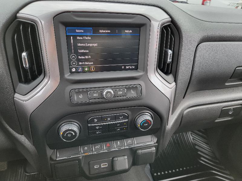 Chevrolet Silverado 1500 Limited Custom Crew Cab Short Box 4WD 2022