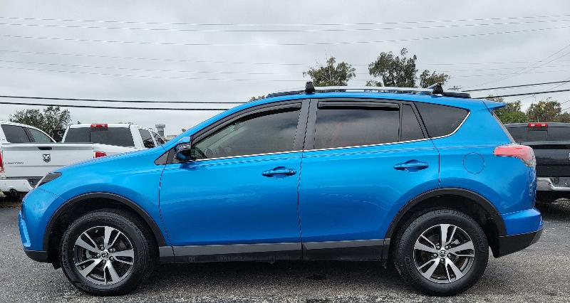 Toyota RAV4 XLE FWD 2017