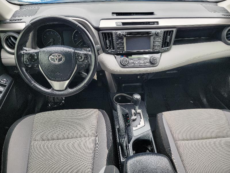 Toyota RAV4 XLE FWD 2017