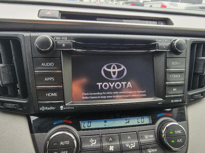 Toyota RAV4 XLE FWD 2017