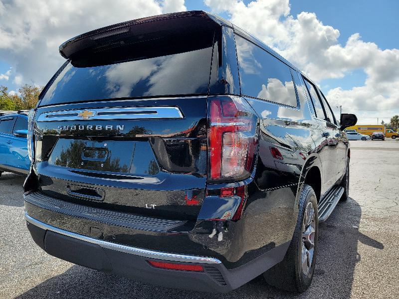 Chevrolet Suburban LT 2WD 2022