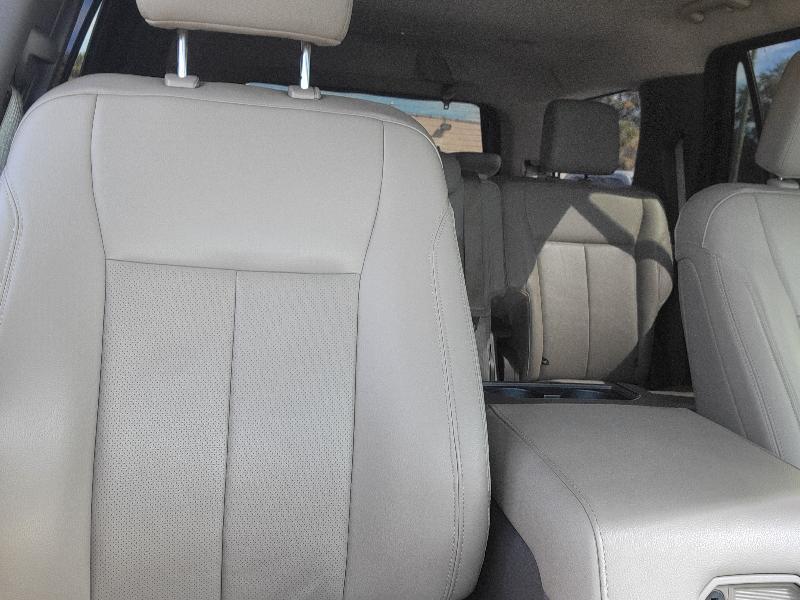 Ford Expedition XLT 2WD 2019