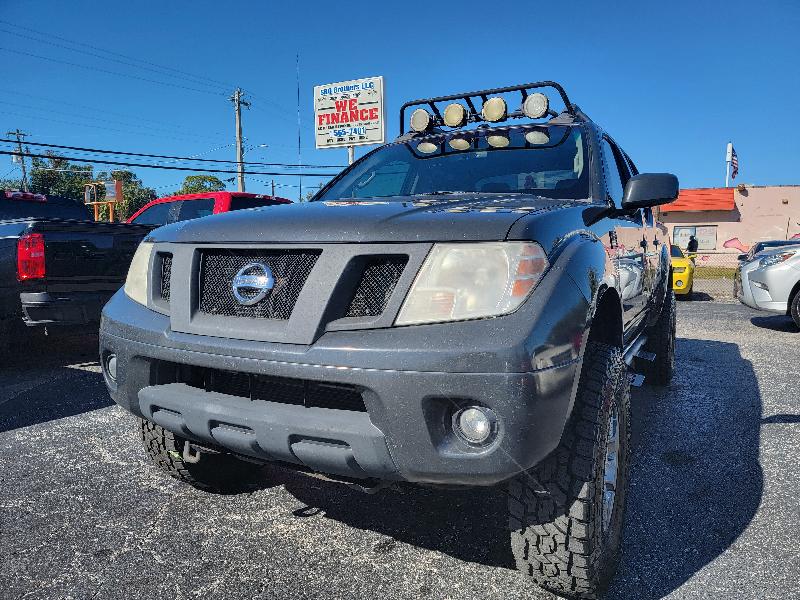2013 Nissan Frontier SL Crew Cab 4WD