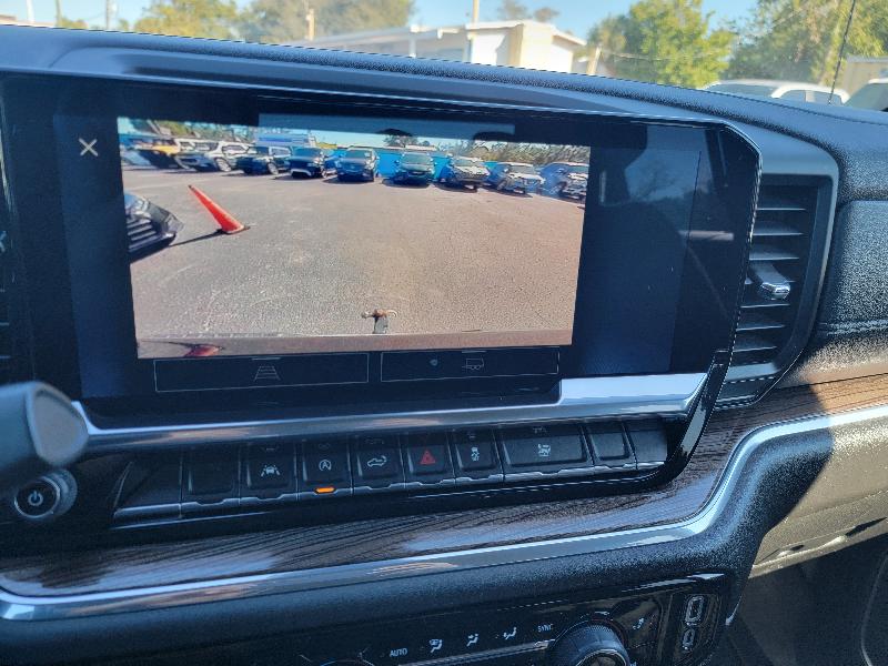 Chevrolet Silverado 1500 LT Crew Cab 2WD 2024