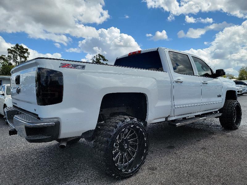 Chevrolet Silverado 1500 LT Crew Cab 2WD 2018