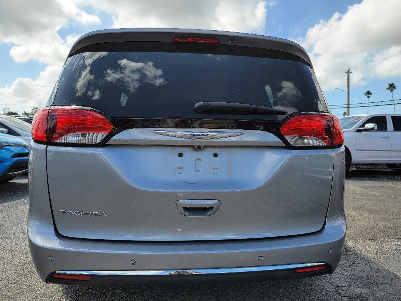 Chrysler Pacifica Touring-L 2019