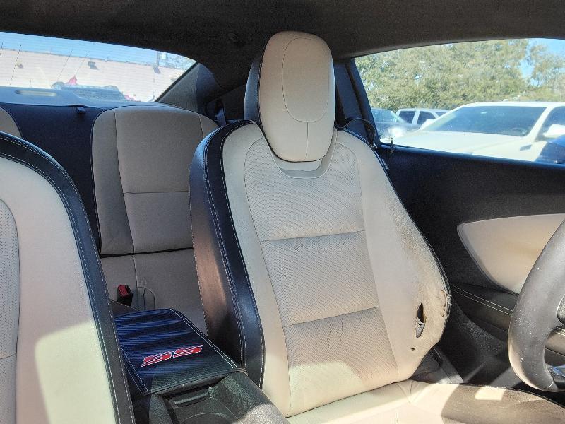 Chevrolet Camaro 2LT Coupe 2011