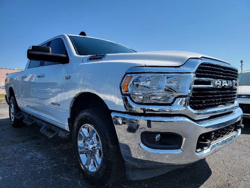 RAM 2500 Big Horn 4x2 Crew Cab 8' Box 2022