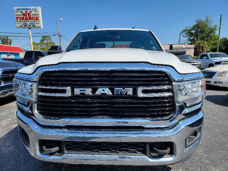 RAM 2500 Big Horn 4x2 Crew Cab 8' Box 2022