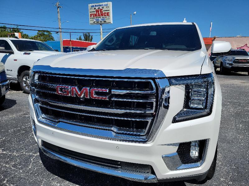2022 GMC Yukon XL SLT 2WD