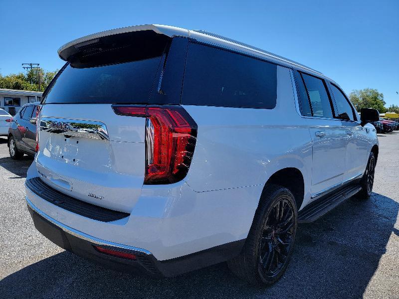 GMC Yukon XL SLT 2WD 2022