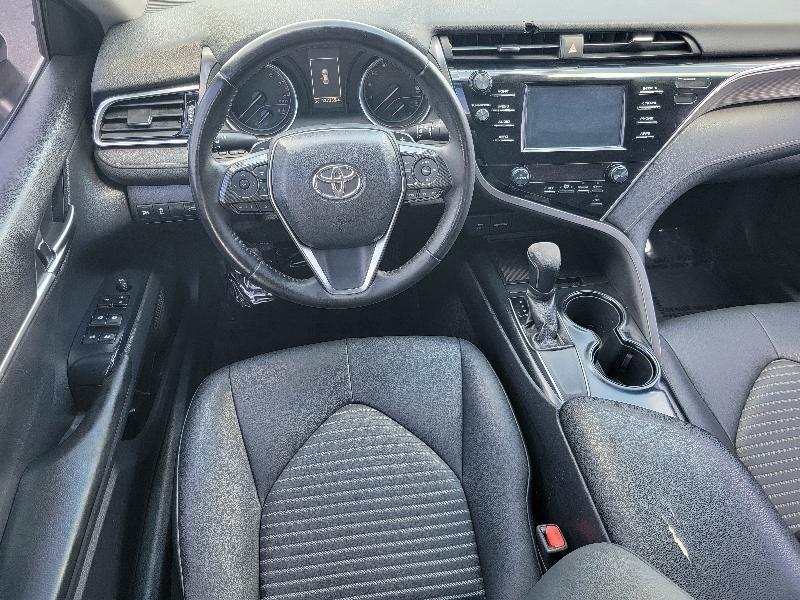 Toyota Camry SE 2018