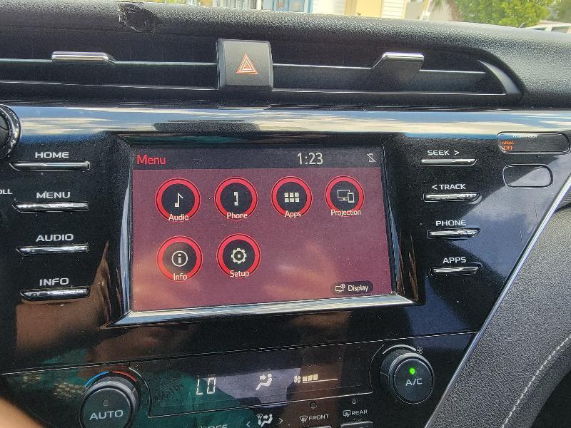 Toyota Camry SE 2018