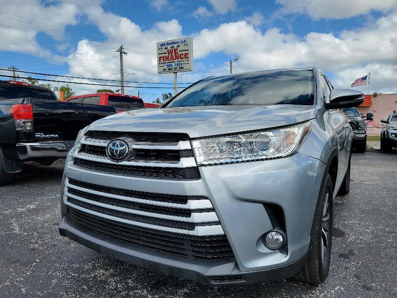2019 Toyota Highlander XLE FWD V6
