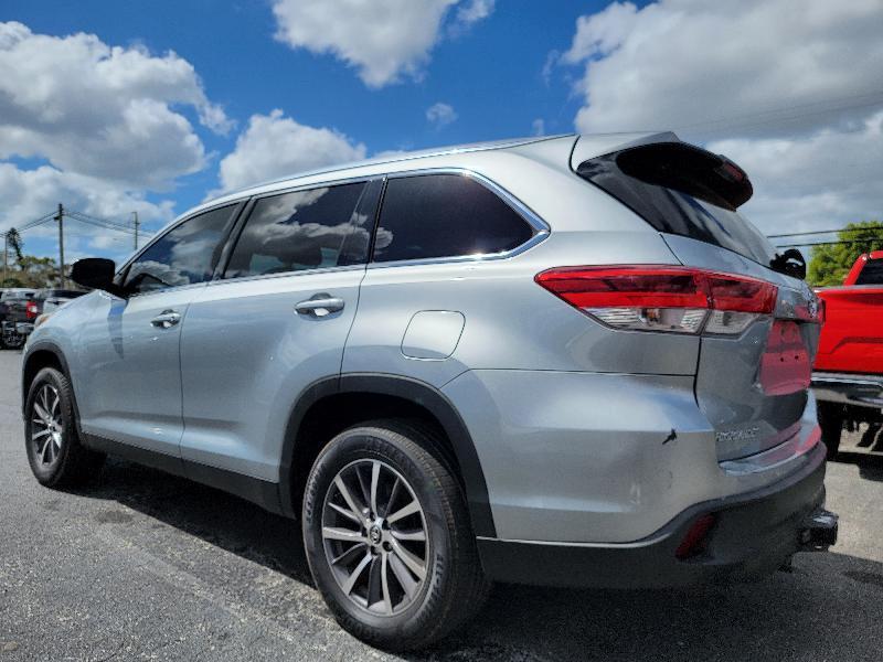 Toyota Highlander XLE FWD V6 2019