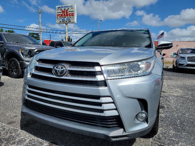 2019 Toyota Highlander XLE FWD V6