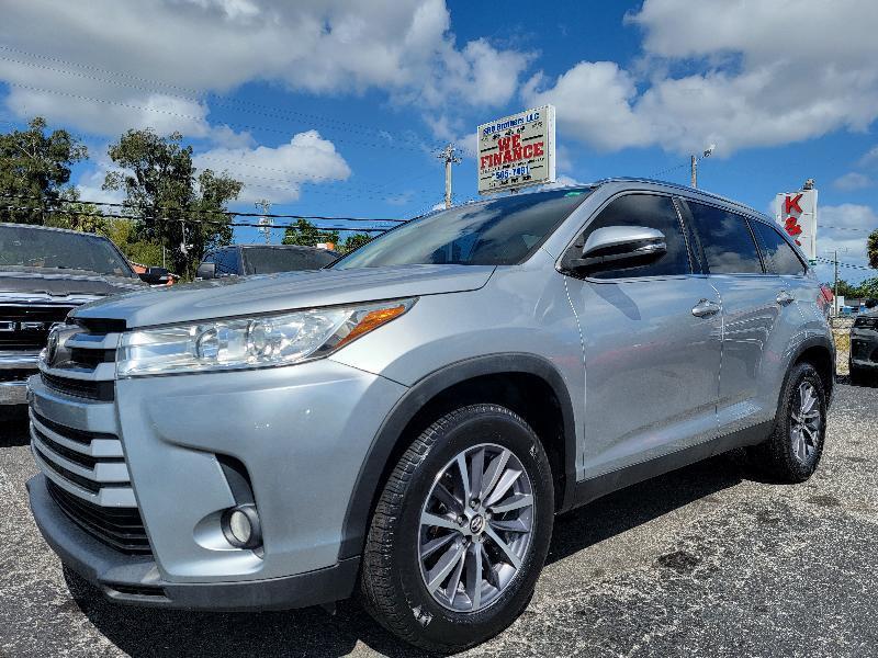 Toyota Highlander XLE FWD V6 2019