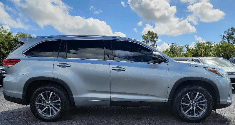 Toyota Highlander XLE FWD V6 2019