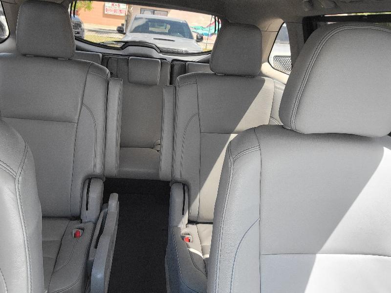 Toyota Highlander XLE FWD V6 2019