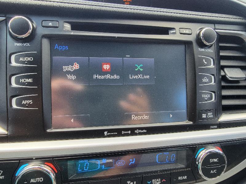 Toyota Highlander XLE FWD V6 2019