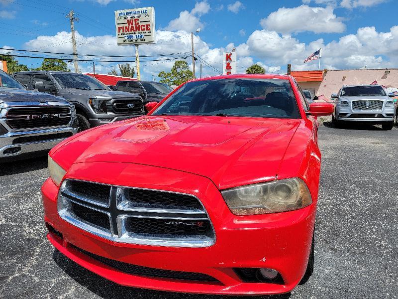 2014 Dodge Charger 4dr Sdn RT Plus RWD