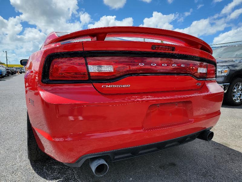 Dodge Charger 4dr Sdn RT Plus RWD 2014