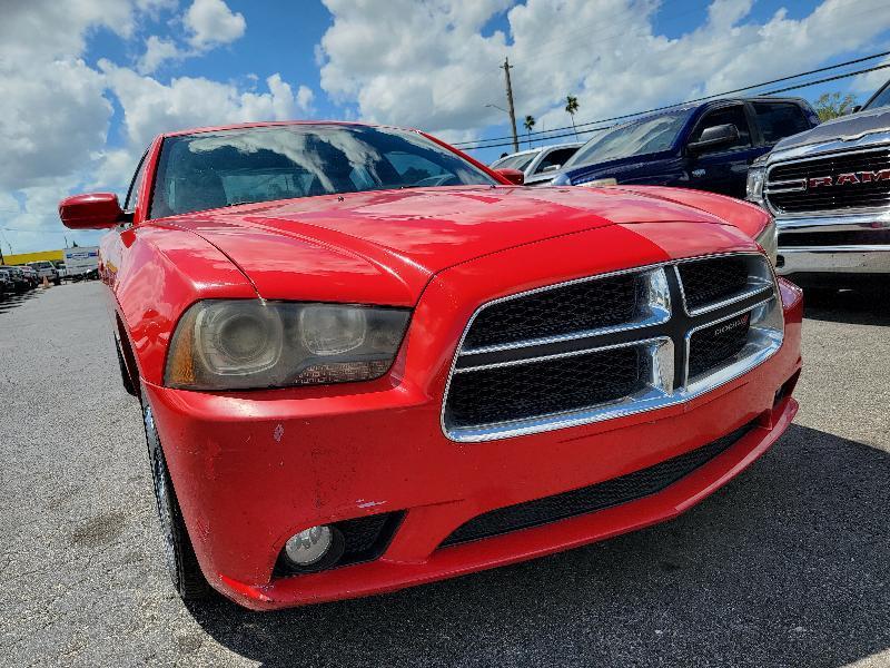 Dodge Charger 4dr Sdn RT Plus RWD 2014
