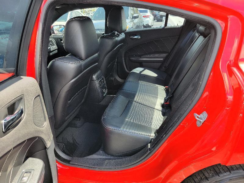 Dodge Charger 4dr Sdn RT Plus RWD 2014