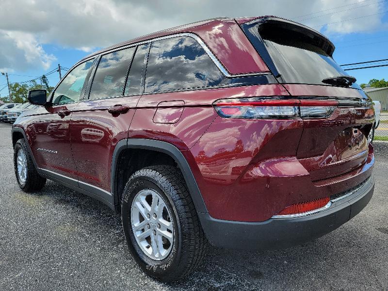 Jeep Grand Cherokee Laredo E 2WD 2022