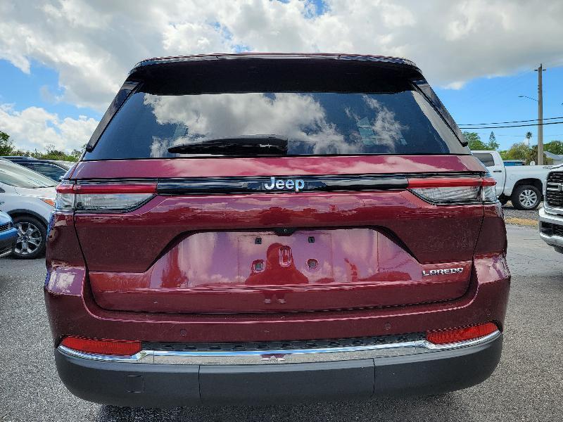 Jeep Grand Cherokee Laredo E 2WD 2022