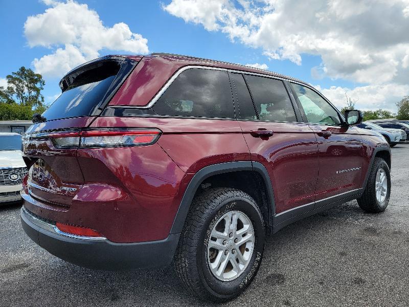 Jeep Grand Cherokee Laredo E 2WD 2022