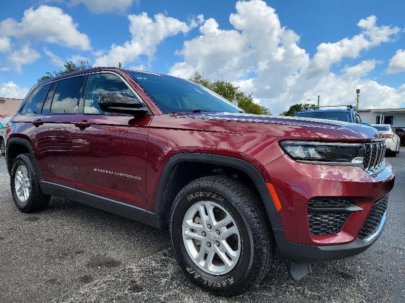 Jeep Grand Cherokee Laredo E 2WD 2022
