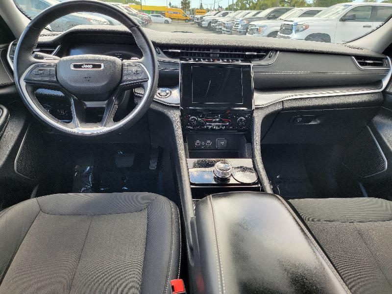 Jeep Grand Cherokee Laredo E 2WD 2022