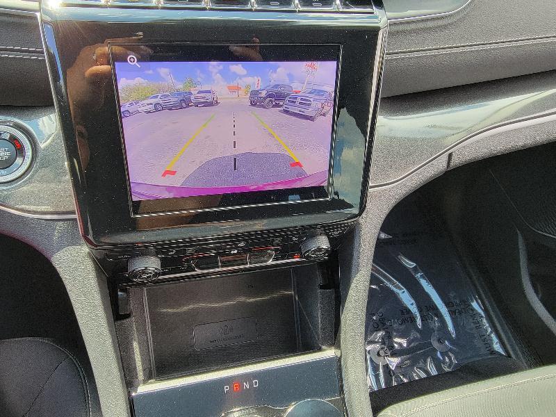 Jeep Grand Cherokee Laredo E 2WD 2022