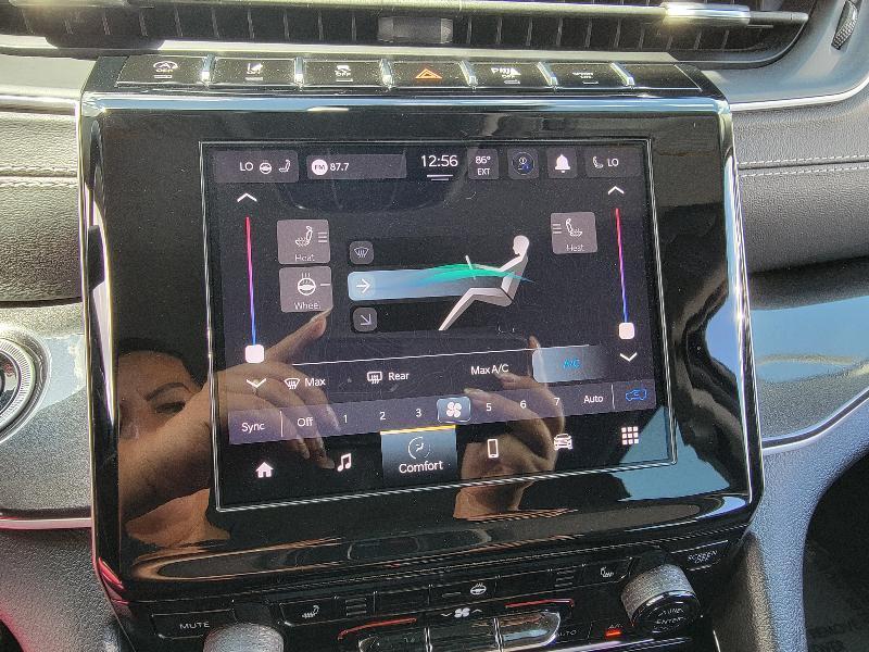 Jeep Grand Cherokee Laredo E 2WD 2022