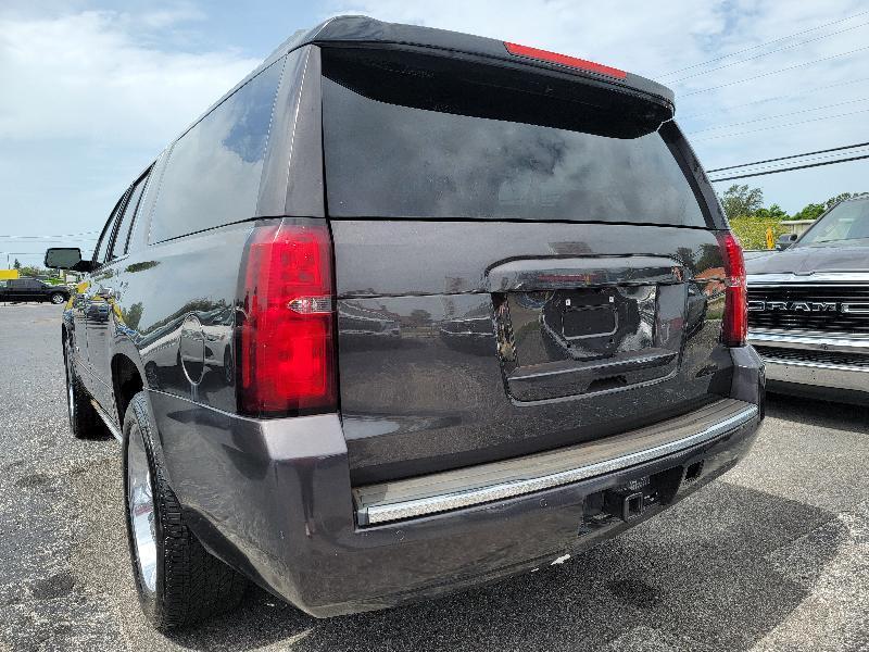 Chevrolet Suburban Premier 4WD 2017