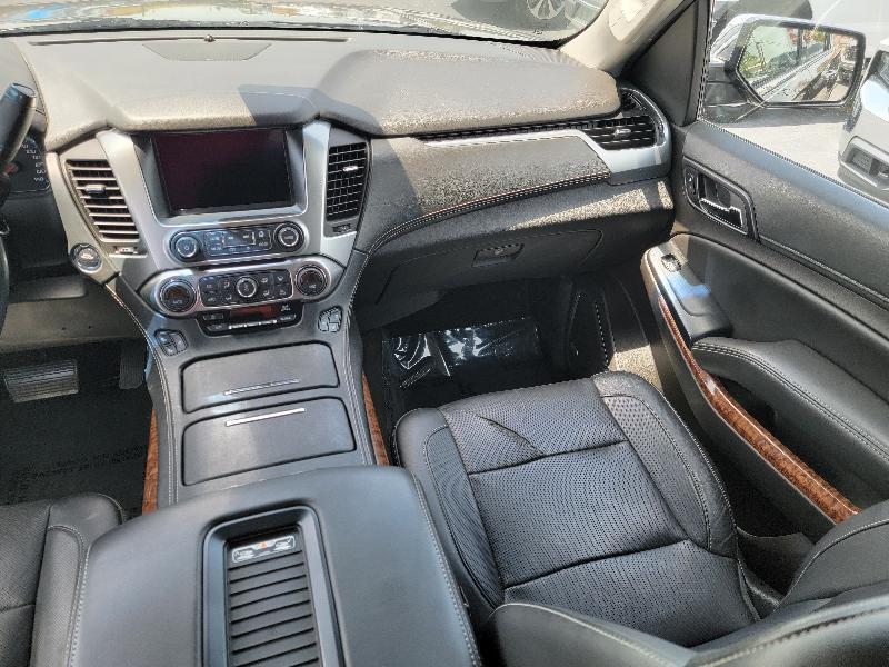 Chevrolet Suburban Premier 4WD 2017
