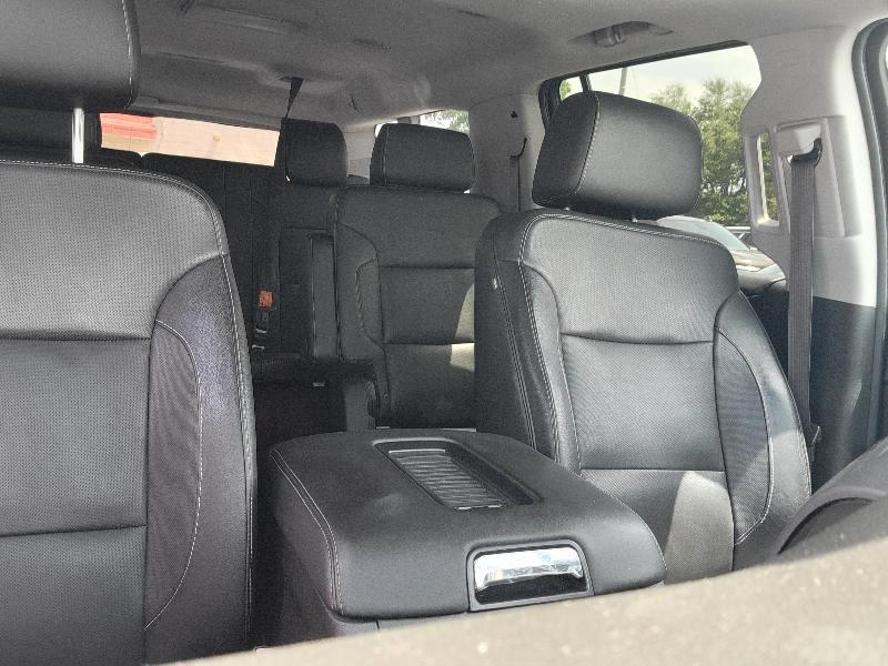 Chevrolet Suburban Premier 4WD 2017