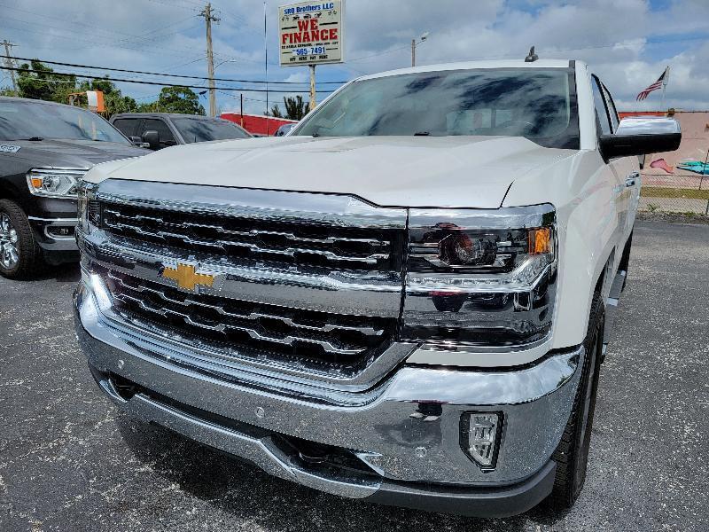 2018 Chevrolet Silverado 1500 LTZ Crew Cab Long Box 2WD