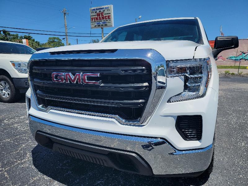 2021 GMC Sierra 1500 Base Crew Cab Short Box 2WD