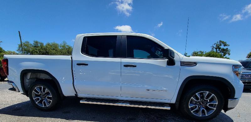 GMC Sierra 1500 Base Crew Cab Short Box 2WD 2021