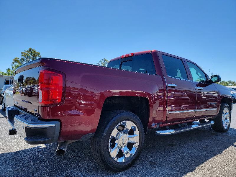 Chevrolet Silverado 1500 4WD Crew Cab 143.5" Custom 2017