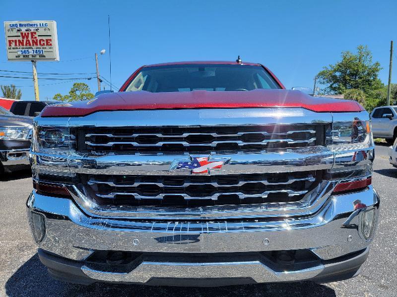 Chevrolet Silverado 1500 4WD Crew Cab 143.5" Custom 2017